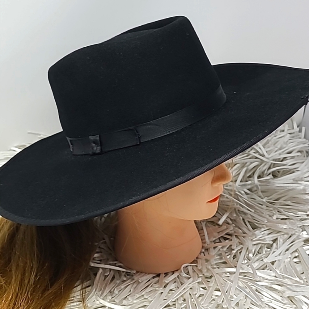 Black Wide Brim Felt Fedora Hat